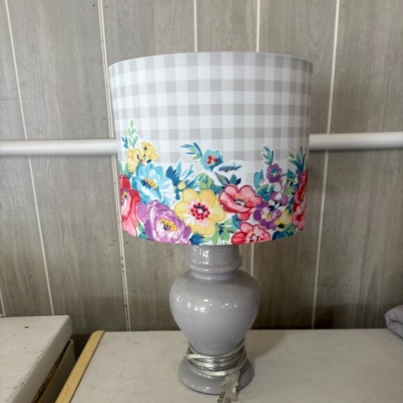 The Pioneer Woman Other - The Pioneer Woman Sweet Romance Table Lamp, Grey Finish